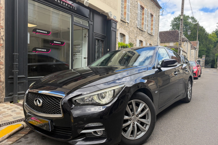 INFINITI Q50