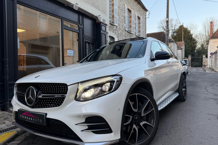 MERCEDES GLC